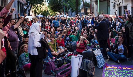 9º Ciclo de Experiencias de la Diplomatura en Géneros, con integrantes del Foro feminista contra el G20