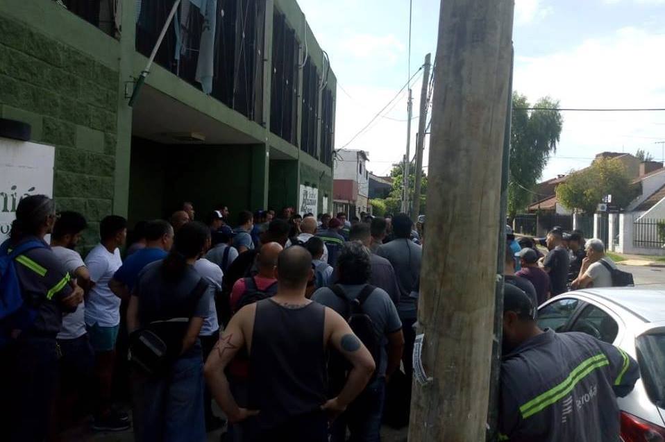 Alerta por despidos en el Tren Belgrano Norte