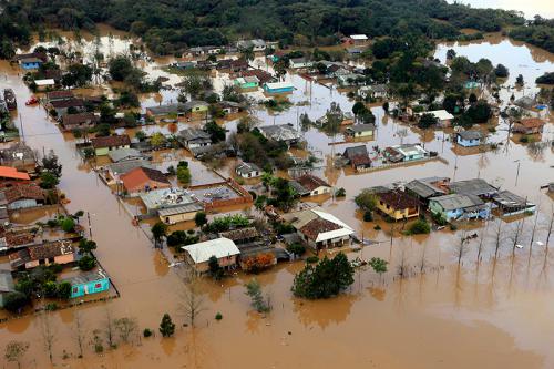 Seminario sobre inundaciones en la Región Metropolitana de Buenos Aires