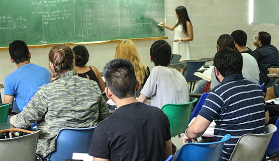 Solicitud de cambio, simultaneidad o baja de carreras de grado o pregrado