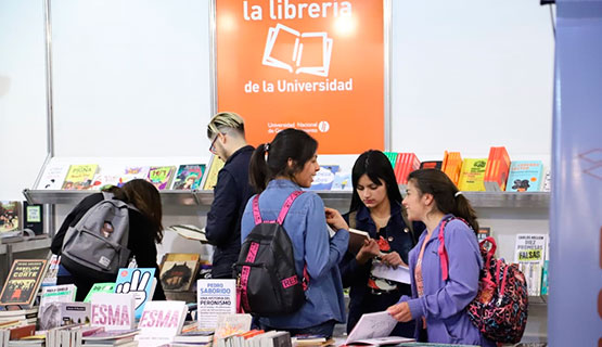 Ediciones UNGS en la Feria del Libro de Malvinas Argentinas