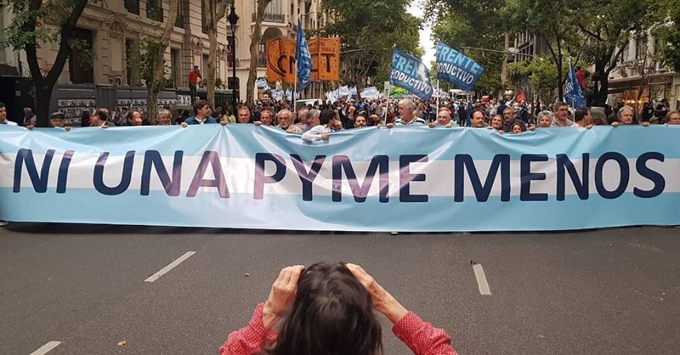 “Le pedimos a la gobernadora que se haga cargo del genocidio pyme que está llevando adelante”