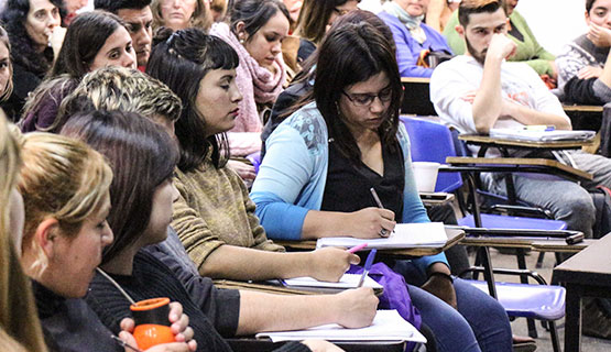 Charla informativa sobre la Maestría en Economía y Desarrollo Industrial, Mención en la Pequeña y Mediana Empresa