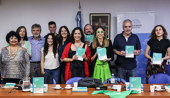 Se presentó en el Congreso el libro Legalización del aborto en la Argentina