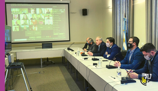 Docentes universitarios piden revisión de paritaria