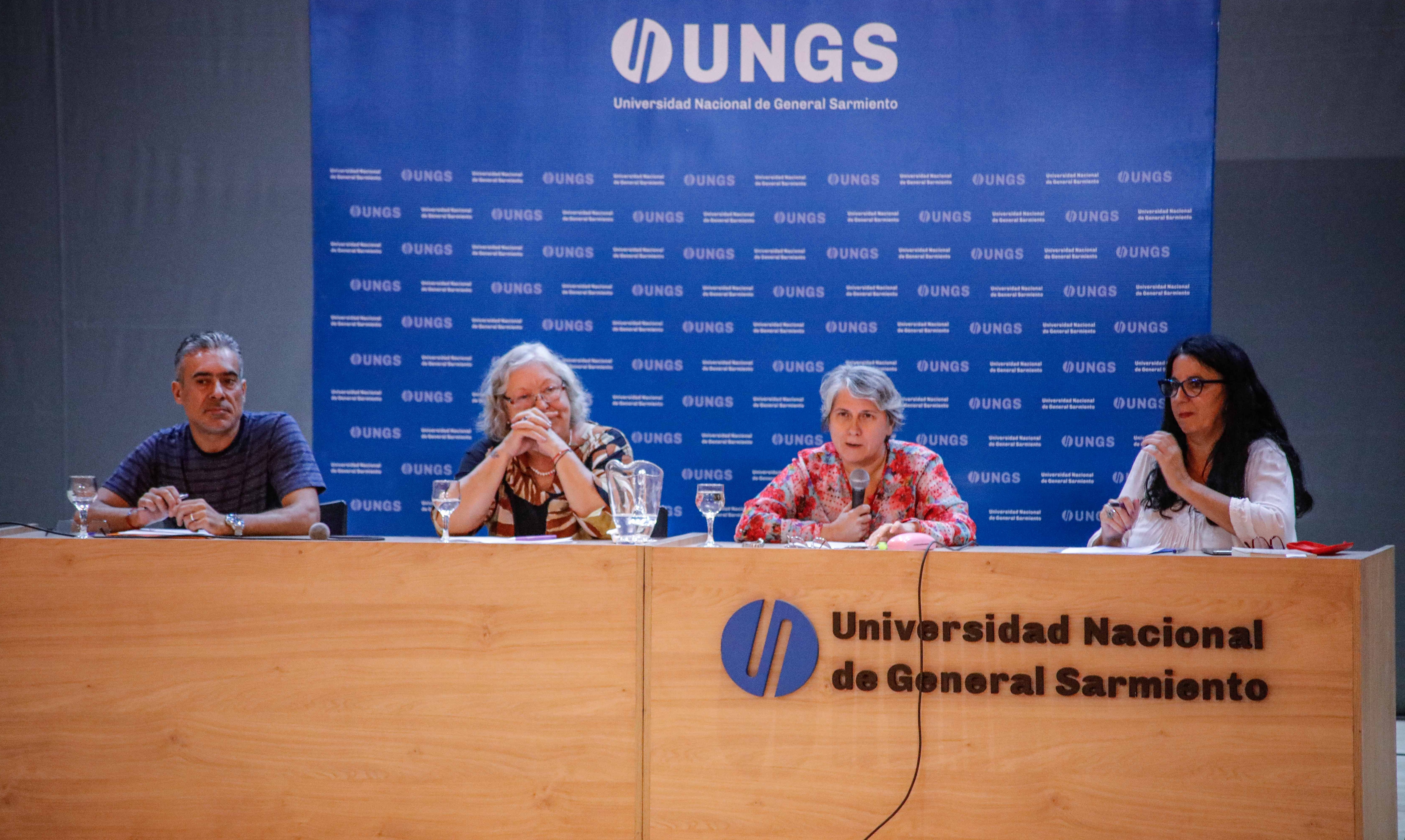 Terigi, Spakowsky y Nieto bridaron una charla sobre formación docente