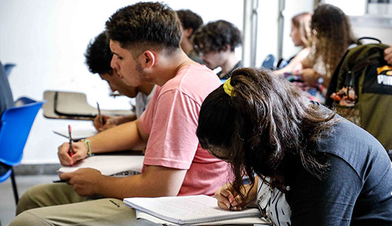 Inscripción a materias para estudiantes cursantes