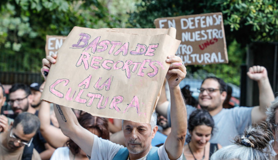 Cartelazo en defensa de la acción cultural de la UNGS