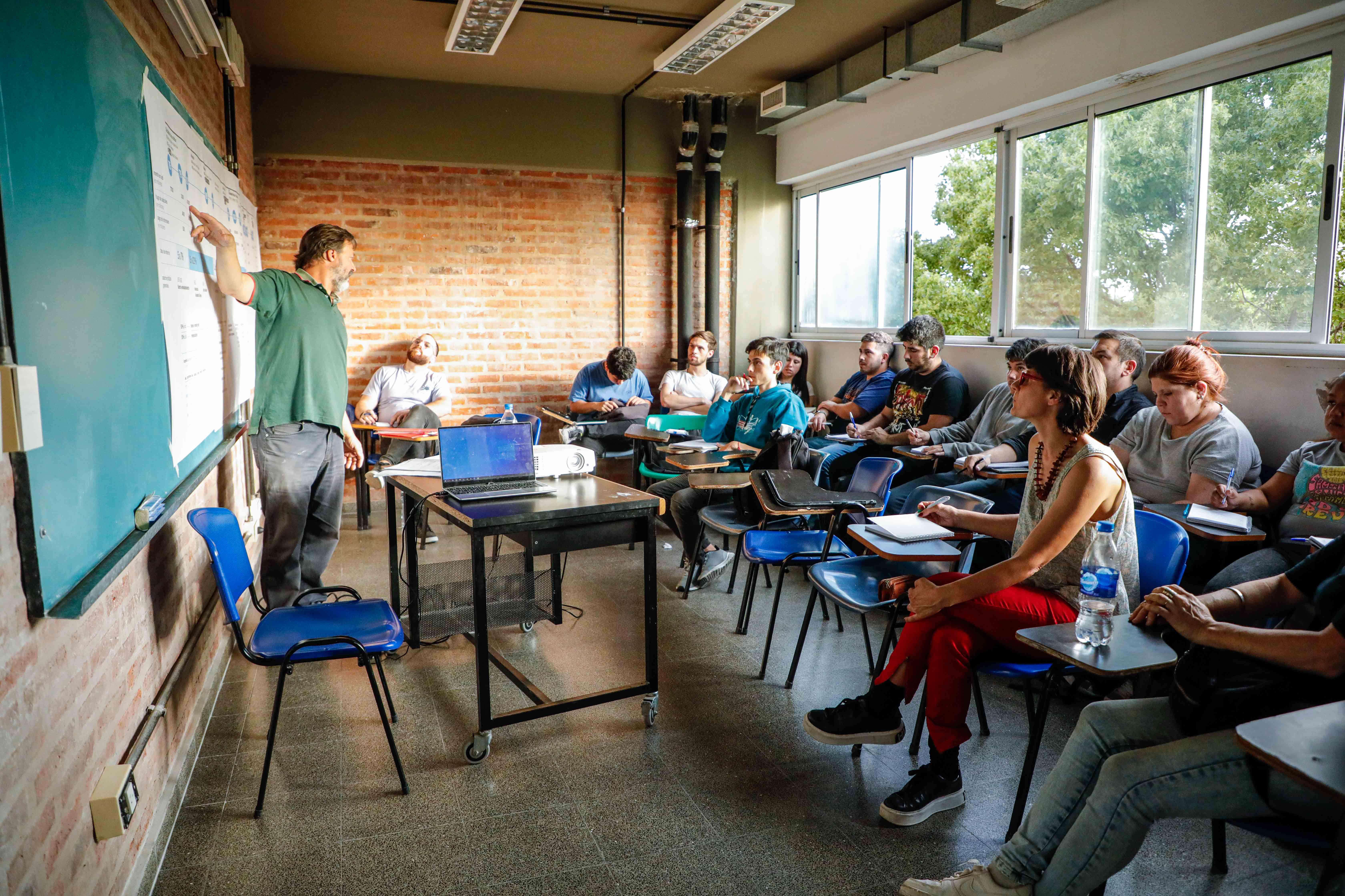 Clase abierta: Deuda externa y modelos de acumulación; los impactos desde los 70’ en el estado argentino