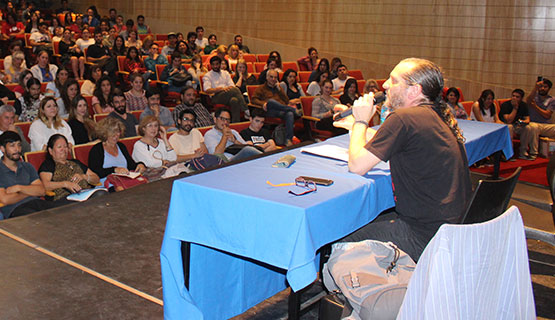 Darío Sztajnzrajber en las Jornadas de Estudiantes y Graduados de Filosofía de la UNGS