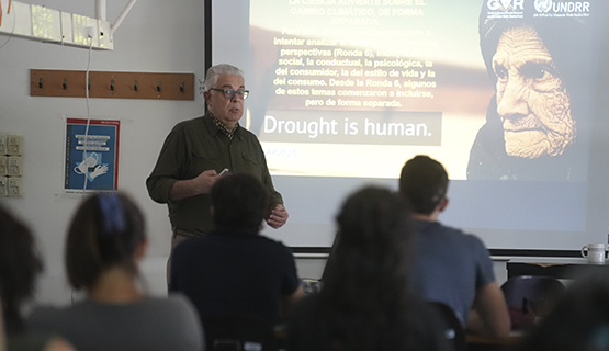Crisis ambiental, cambio climático y sistemas alimentarios, en el primer encuentro de Viernes de charlas