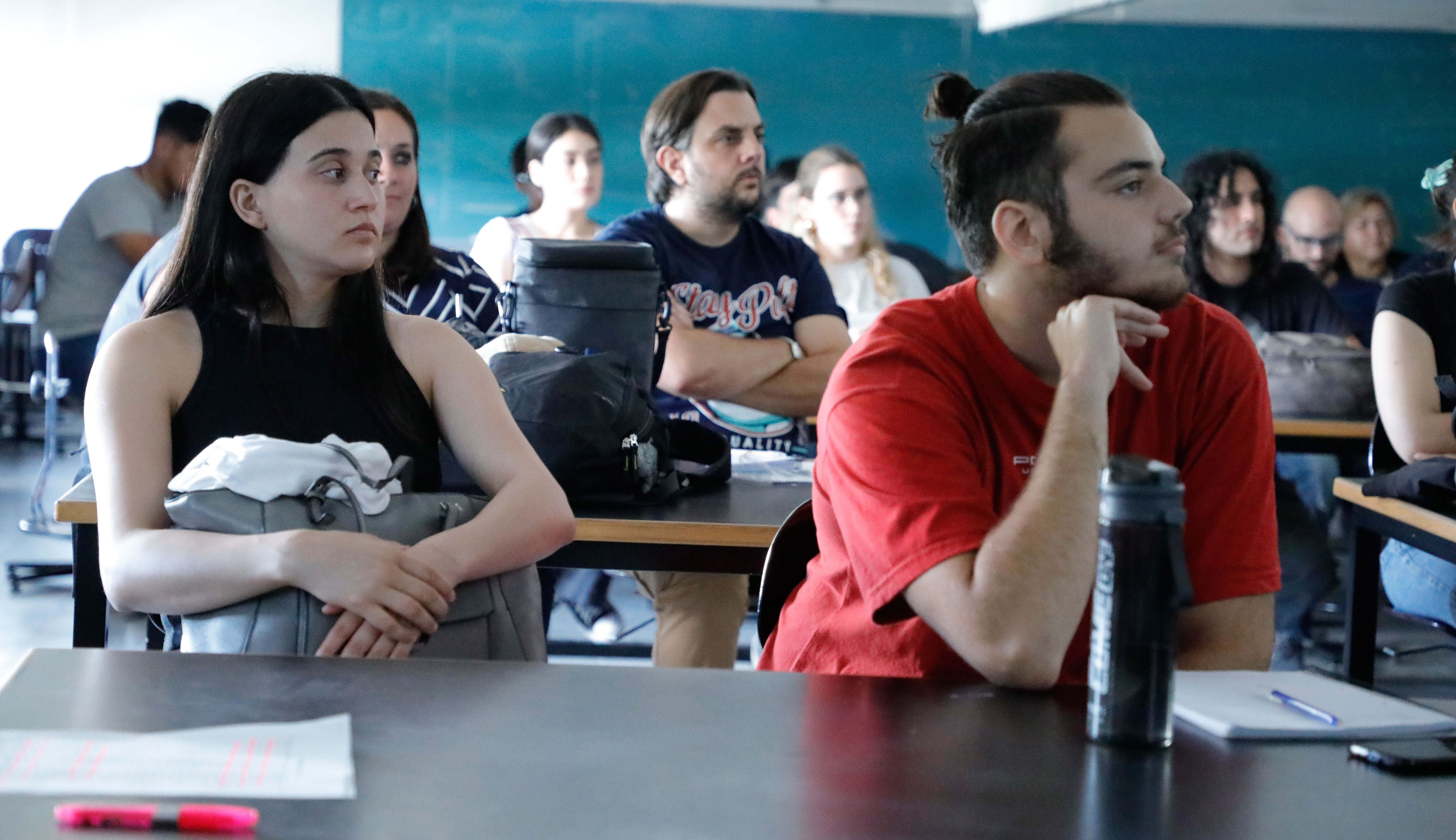 Viernes de charlas | Agentes autónomos y grandes modelos de lenguaje: sinergia en la inteligencia artificial
