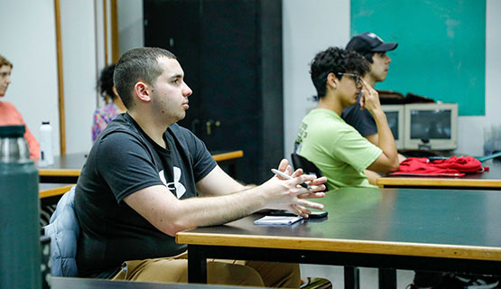 Viernes de charlas | Teoría de juegos y modelos multiagente de decisión