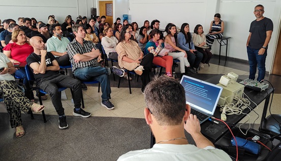 La UNGS incorpora IA en la gestión universitaria