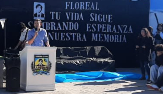Homenaje a Floreal Avellaneda, en la Escuela que lleva su nombre