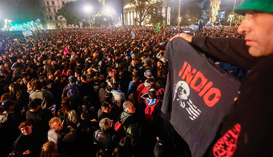 En defensa de lo humano | Silvio Feldman en Página 12